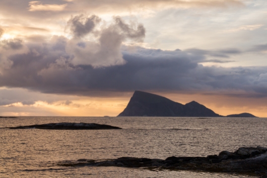 ön Håja utanför Hillesøya
